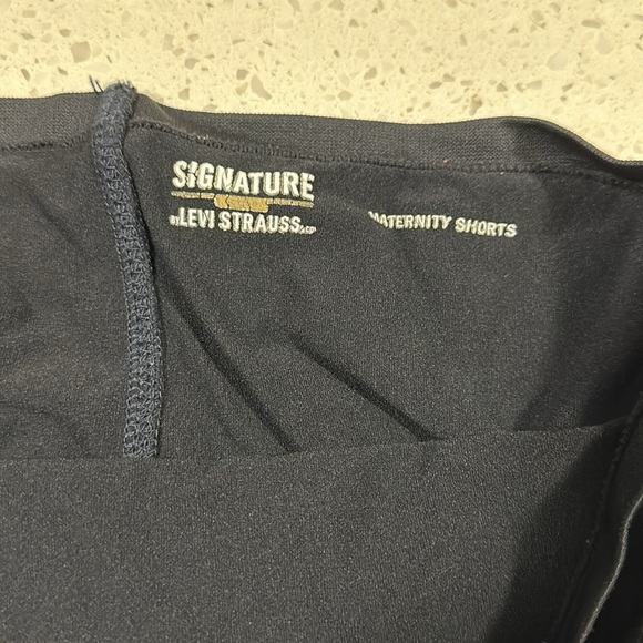 Maternity Jean Shorts - Picture 3 of 3